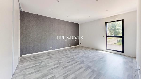 Maison de prestige 10 pièces - 350m2- Piscine - LA CHAPELLE SUR ERDRE