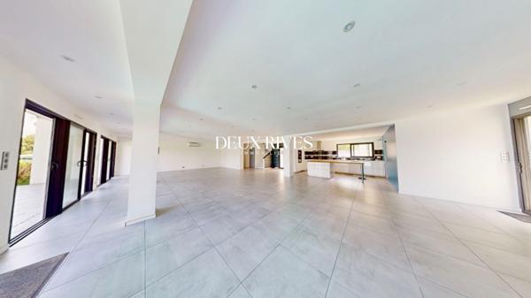 Maison de prestige 10 pièces - 350m2- Piscine - LA CHAPELLE SUR ERDRE