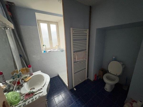 Appartement de 37m² et local commercial de 56m²