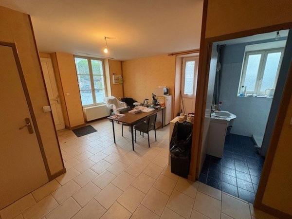 Appartement de 37m² et local commercial de 56m²