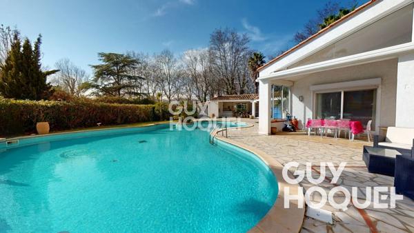 Villa + dépendance _à Saint Cyprien - Secteur Golf