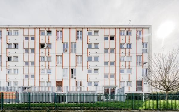 Appartement à vendre    3 pièces • 52,68 m2 Clichy-sous-Bois