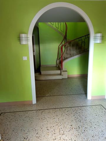 Maison
         8 pièces
        - 184 m² 190 000 € *