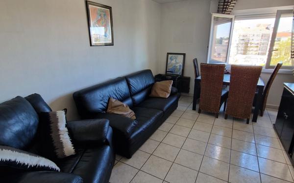 Appartement à vendre    2 pièces • 41,03 m2 Créteil