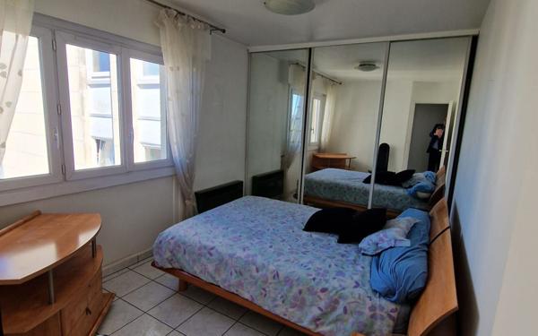 Appartement à vendre    2 pièces • 41,03 m2 Créteil