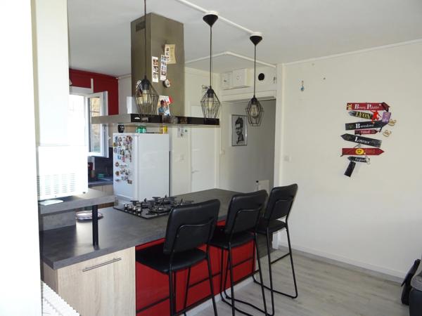 A LIMOGES SECTEUR OUEST VALADON BEL APPARTEMENT F3 D'ENVIRON 52 M² SANS TRAVAUX AU REZ DE CHAUSSEE AVEC DEUX CHAMBRE