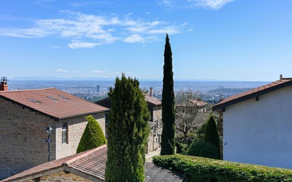Exclusivité - Maison en pierre, 3 chambres, Saint Fortunat - Calme - Fort potentiel d'agrandissement