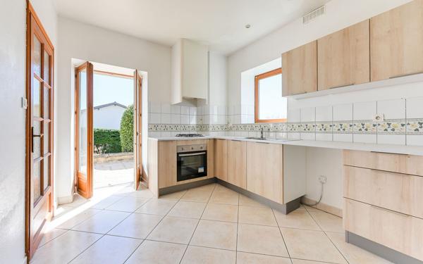 Exclusivité - Maison en pierre, 3 chambres, Saint Fortunat - Calme - Fort potentiel d'agrandissement