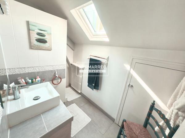 Maison 9 pièces – 180 m² environ à Saint-Nazaire (ref : 35917SN)