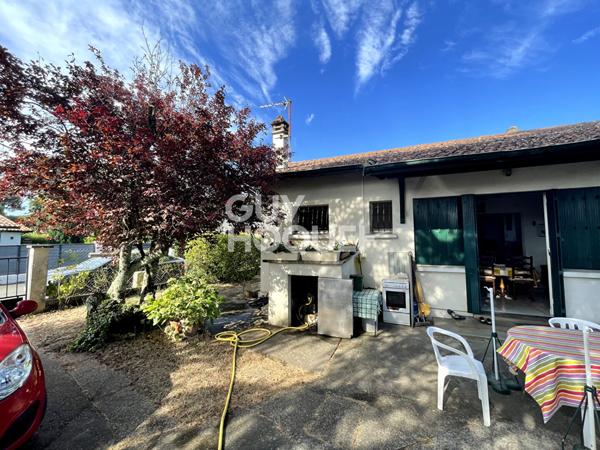 Petite maison 2 chambres dans le bourg de Mimizan