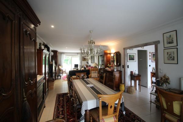 A vendre - Maison de plain pied de 146 m² - garage aménagé