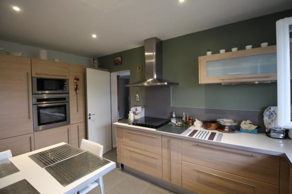 A vendre - Maison de plain pied de 146 m² - garage aménagé