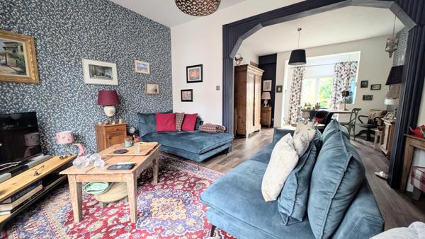 Maison à HELLEMMES-LILLE, 59260 - 4 pièces 110m²