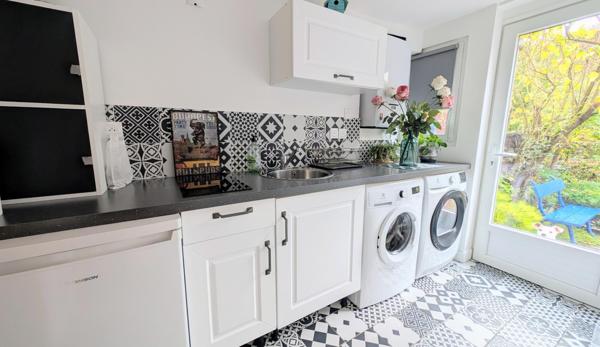 Maison à HELLEMMES-LILLE, 59260 - 4 pièces 110m²