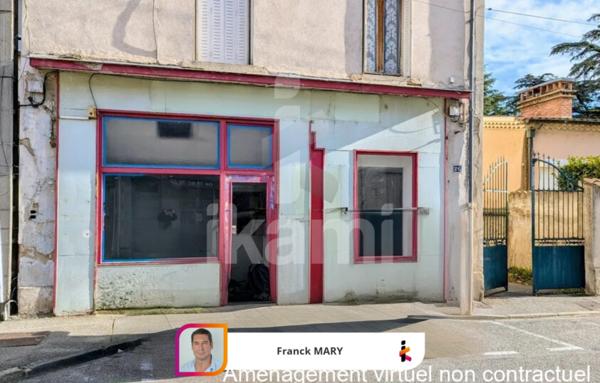 Local Commercial de 77 m²