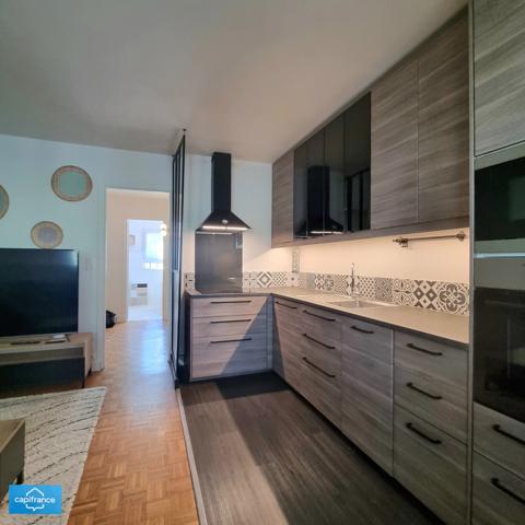Exclusivité Gagny centre RER E Appartement à vendre 1/2 pièces 36 m2 avec cave et stationnement extérieur