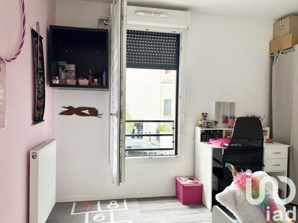 Appartement 3 pièces de 53 m² à Fleury-Mérogis (91700)