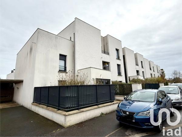 Appartement 3 pièces de 53 m² à Fleury-Mérogis (91700)