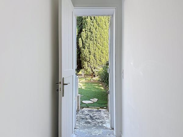 Appartement 4 pièces avec plus de 100m2 d'exterieur et apercu mer à Cannes