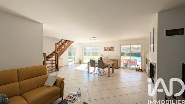 Maison à vendre 5 pièces 150 m² Gan