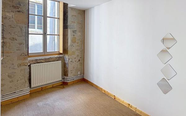 Appartement à vendre    3 pièces • 57 m2 Lyon 1