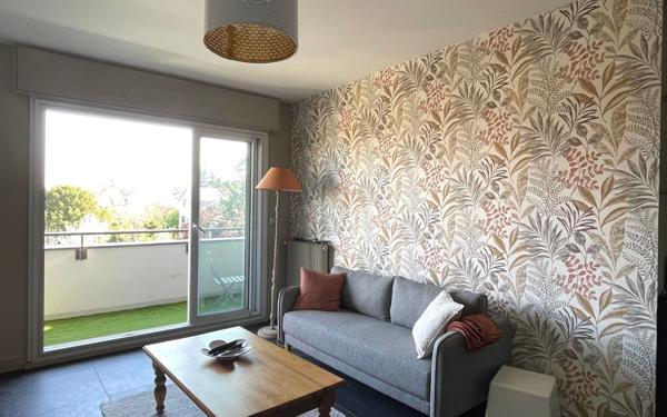 Appartement à louer    2 pièces •  Caluire-et-Cuire