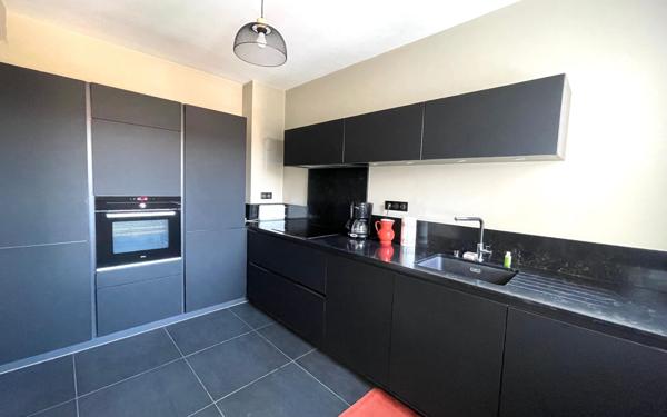 Appartement à louer    2 pièces •  Caluire-et-Cuire