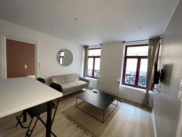 A LOUER : T3 à LILLE • Rue du Sec Arembault - Hypercentre • 1 300 € CC • Réf. G432-1