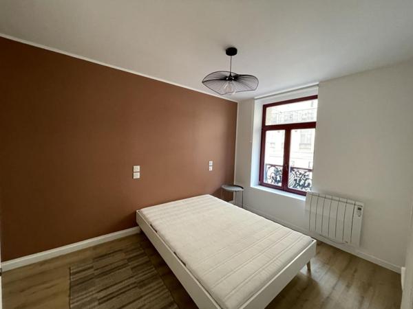 A LOUER : T3 à LILLE • Rue du Sec Arembault - Hypercentre • 1 300 € CC • Réf. G432-1
