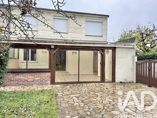 Maison à vendre 6 pièces 107 m² Sainte-Geneviève-des-Bois