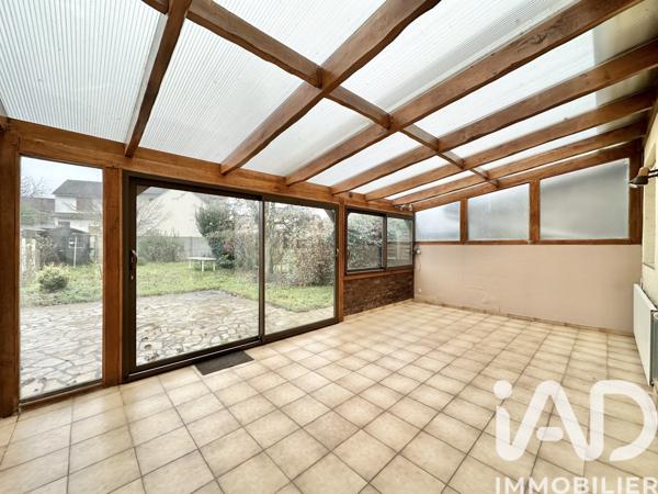 Maison à vendre 6 pièces 107 m² Sainte-Geneviève-des-Bois