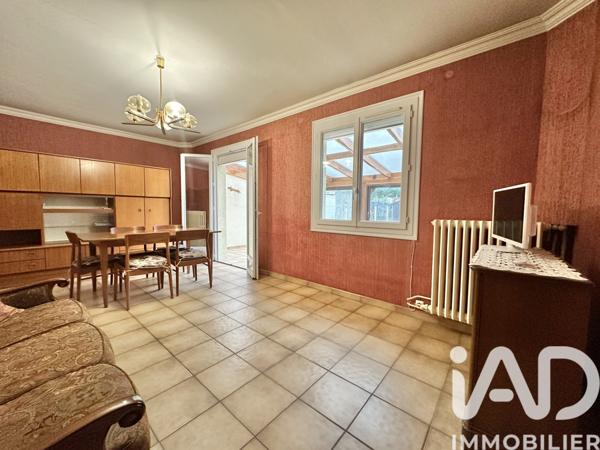 Maison à vendre 6 pièces 107 m² Sainte-Geneviève-des-Bois