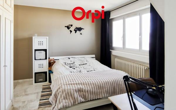 Maison à vendre    6 pièces • 212 m2 La Ferté-Bernard