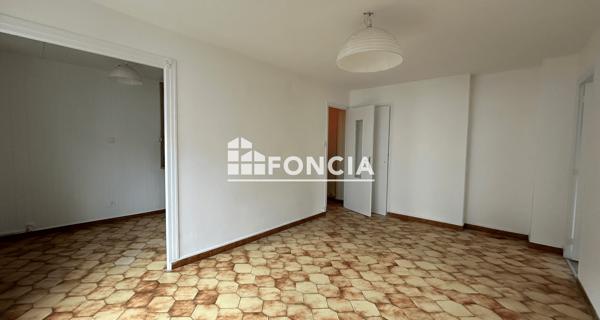 Location Appartement 3 pièces 45.5 m² - Domène 38420