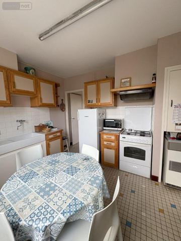 Maison à vendre à Saint-Gaultier dans l'Indre (36800), ref : 037/2627