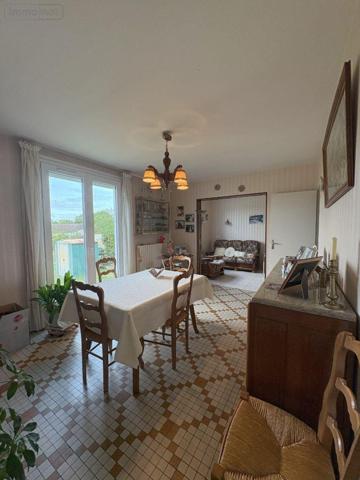 Maison à vendre à Saint-Gaultier dans l'Indre (36800), ref : 037/2627