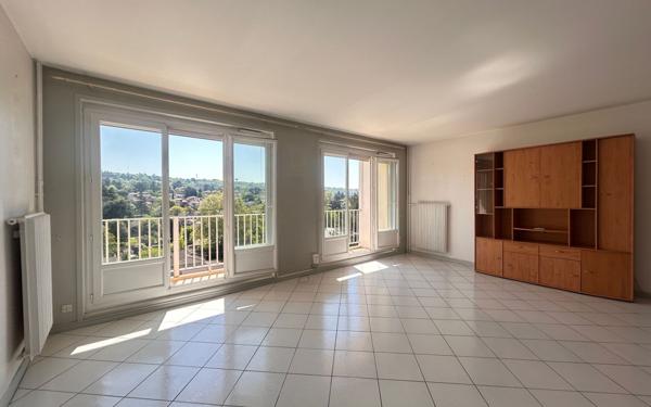 Appartement à vendre    4 pièces • 81,77 m2 Neuville-sur-Saône
