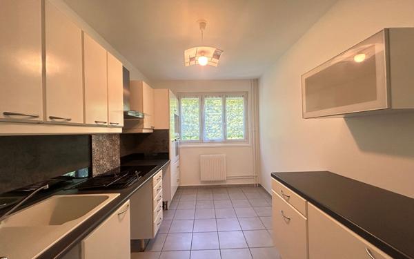 Appartement à vendre    4 pièces • 81,77 m2 Neuville-sur-Saône