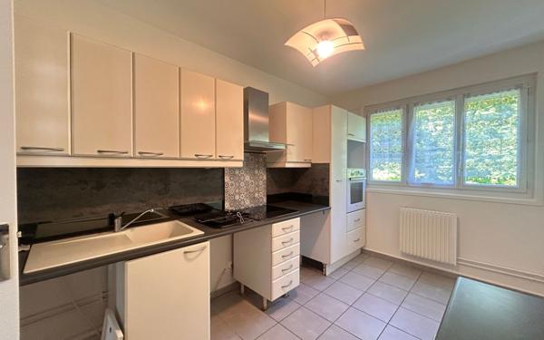 Appartement à vendre    4 pièces • 81,77 m2 Neuville-sur-Saône
