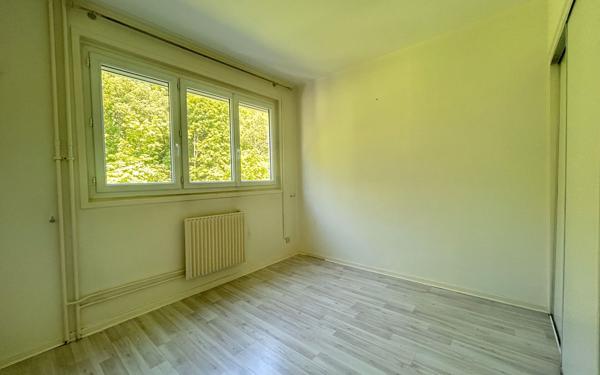 Appartement à vendre    4 pièces • 81,77 m2 Neuville-sur-Saône