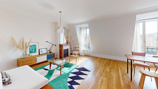 Appartement Paris 19eme - 3 pièces d'environ 61m2 au sol