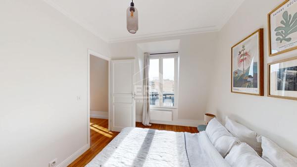 Appartement Paris 19eme - 3 pièces d'environ 61m2 au sol