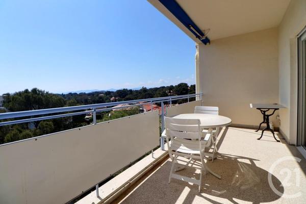 Appartement T2 à vendre  2 pièces - 43,27 m2 ST RAPHAEL - 83