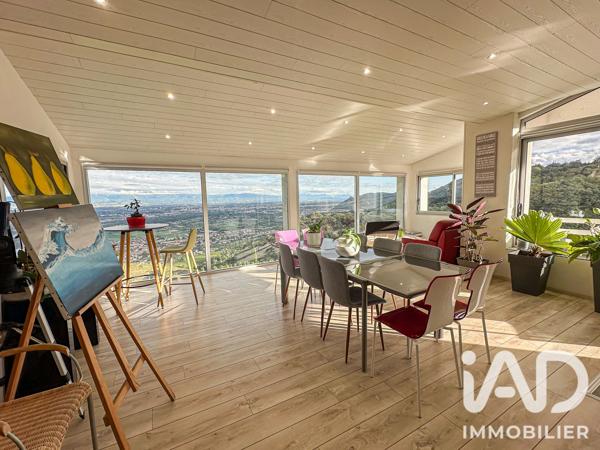 Maison à vendre 8 pièces 220 m² Cornas