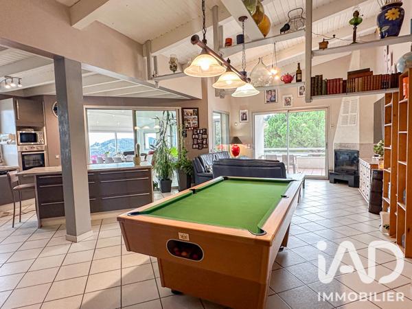 Maison à vendre 8 pièces 220 m² Cornas