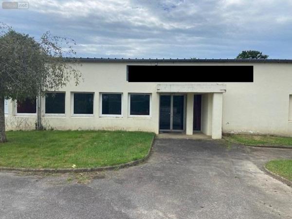 Fonds et/ou murs commerciaux à louer à Tinténiac en Ille-et-Vilaine (35190), ref : 105/1883