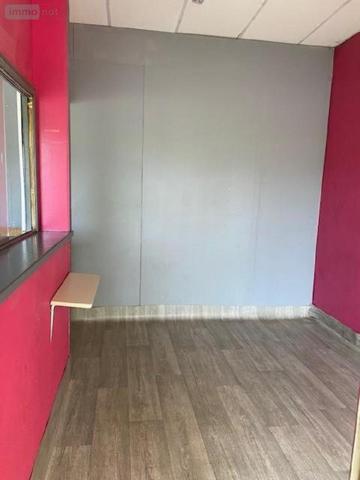 Fonds et/ou murs commerciaux à louer à Tinténiac en Ille-et-Vilaine (35190), ref : 105/1883