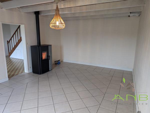 🏡 Maison mitoyenne 92 m² – La Rochefoucauld/Rivières