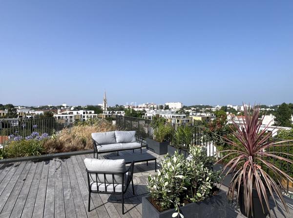 33200 Loft T4 de type New-Yorkais 125m2