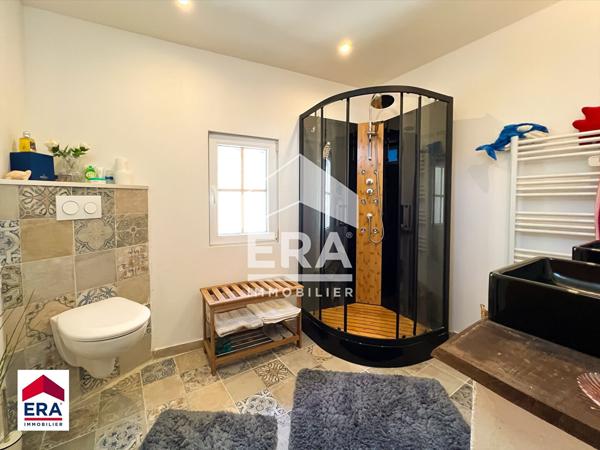 MAISON DE CHARME RÉNOVÉE AVEC GOÛT - Mazan ? 3 CHAMBRES ? SUITE PARENTALE ? DOUBLE GARAGE ? TERRASSE ? VUE DÉGAGÉE